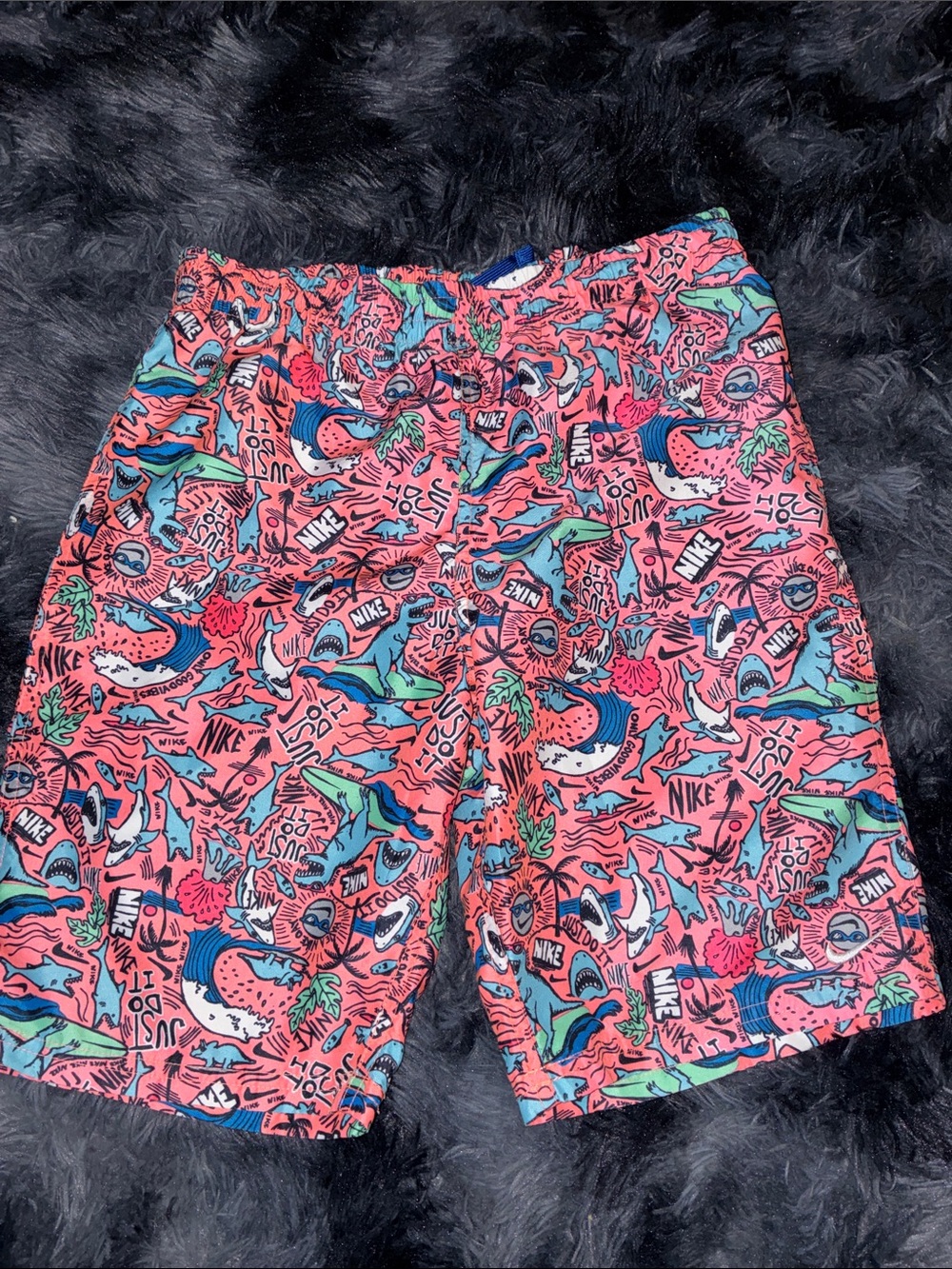 Nike boys Coral Pink Multicolor Graphic Swim Shorts lg